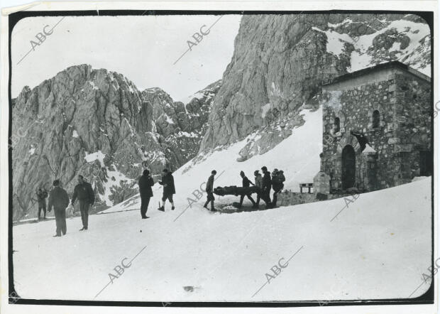 Rescate de los alpinistas Gervasio Lastra y José Luis Arrabal