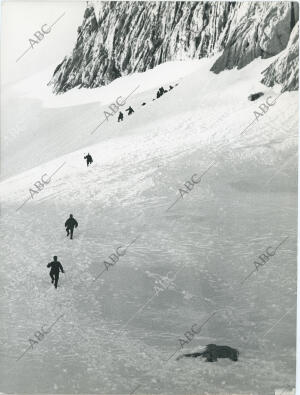 Rescate de los alpinistas Gervasio Lastra y José Luis Arrabal