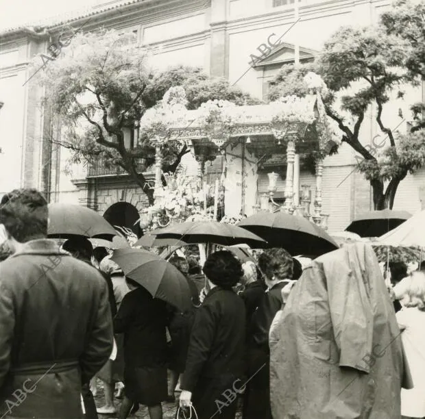 Entre los Promotores se Hallaban José Anastasio Martín, Emilio pardo Bernal,...