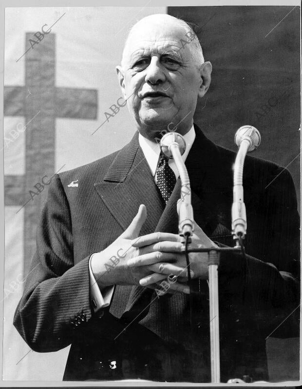 El general Charles de Gaulle durante uno de sus Discursos