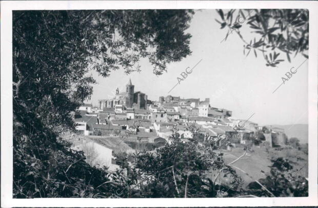 Una vista del pueblo de Aroche, Huelva