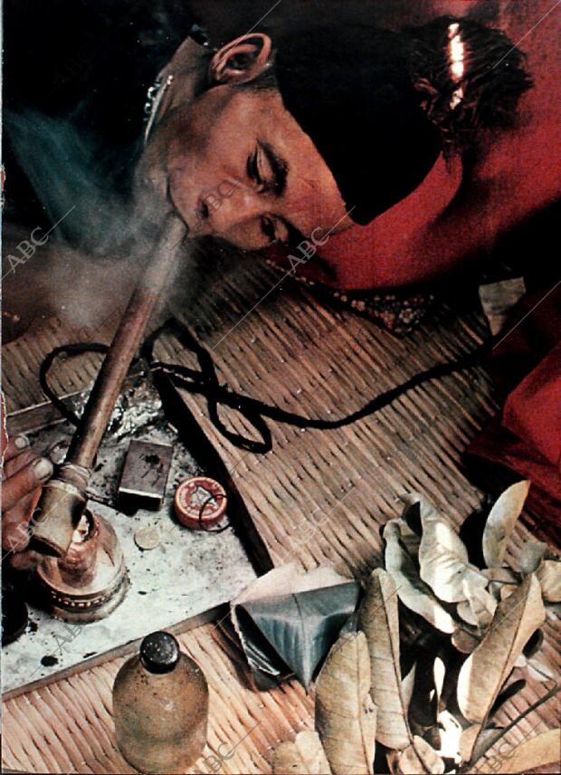 BLANCO Y NEGRO MADRID 04-11-1972 página 51