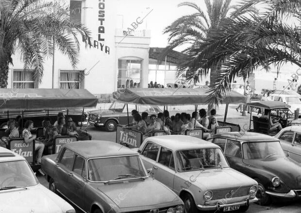 El tren Turistico por las Calles de Benidorm