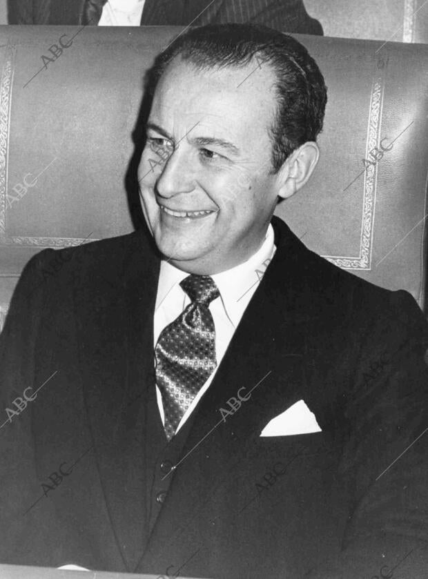 Nemesio Fernández cuesta en las Cortes Archivo ABC