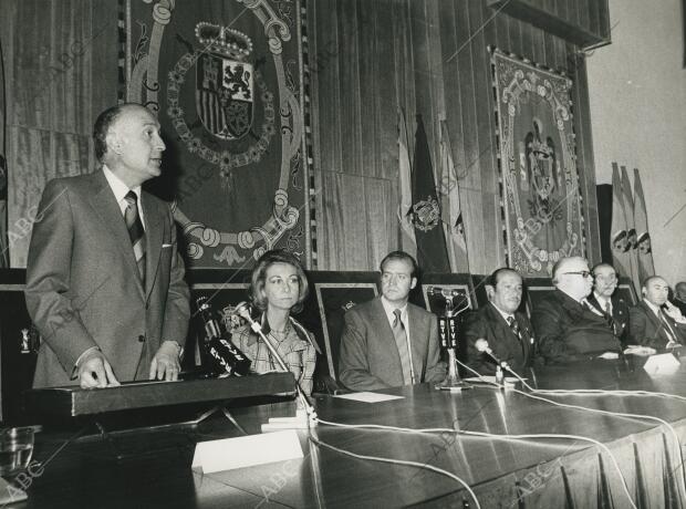 En la imagen, un momento del discurso pronunciado por el ministro de Trabajo,...