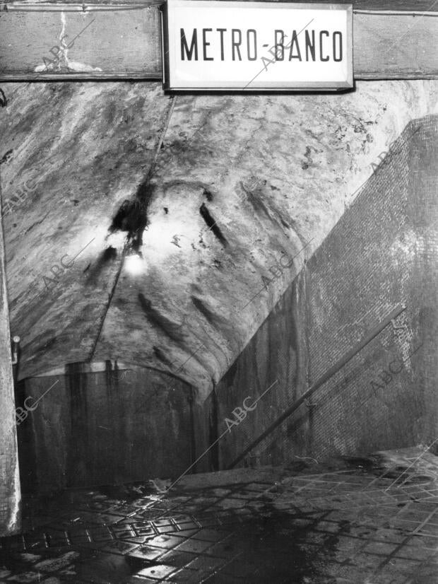 Los accesos y enlaces del Metro en Cibeles-Colón