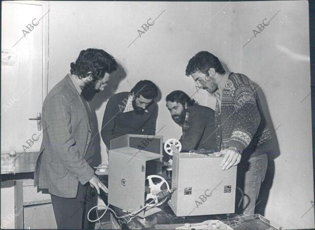 Investigadores en los Laboratorios del coto de Doñana