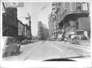 La gran vía Madrileña en 1975