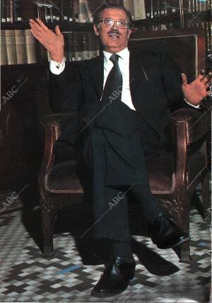 BLANCO Y NEGRO MADRID 17-01-1976 página 4