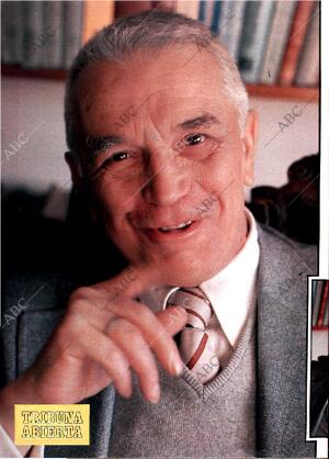 BLANCO Y NEGRO MADRID 23-02-1977 página 4