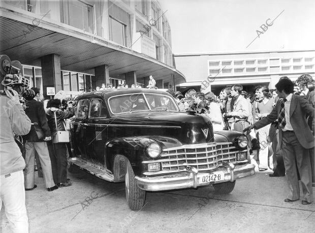 Automóvil blindado regalado por Ceaucescu a Santiago Carrillo, en el ...