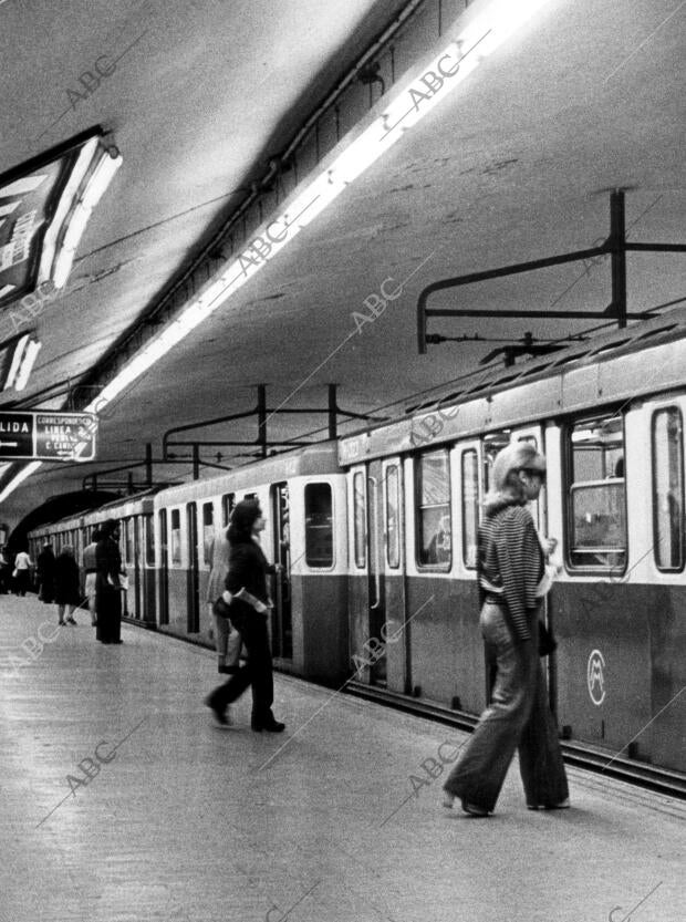 Andén del metro de Madrid