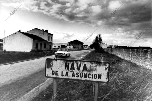 Entrada al pueblo Nava de la Asunción (Segovia)