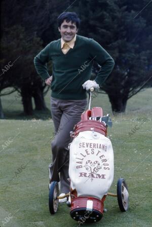 Severiano Ballesteros, fotografiado al comienzo de su carrera en el Real Golf de...