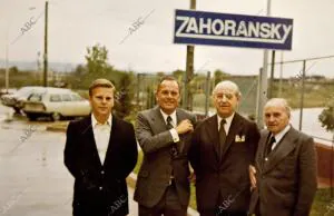 Máximo Buch junto a su padre, Eugenio Beihl, cónsul de Alemania en San...