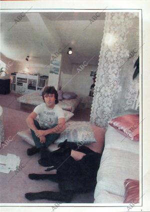 ABC MADRID 25-10-1981 página 127