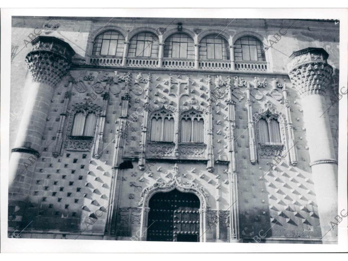 Fachada del palacio de Jabalquinto Archivo ABC
