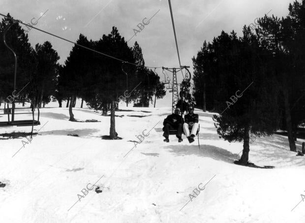 Don Manuel fraga Iribarne en el valle de Arán, durante la Precampaña electoral...