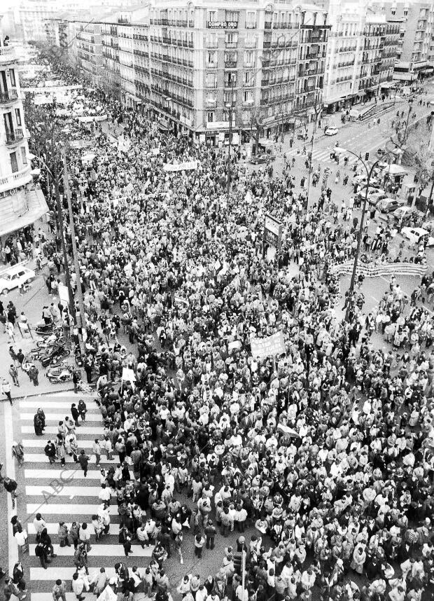 Manifestación anti OTAN en Madrid