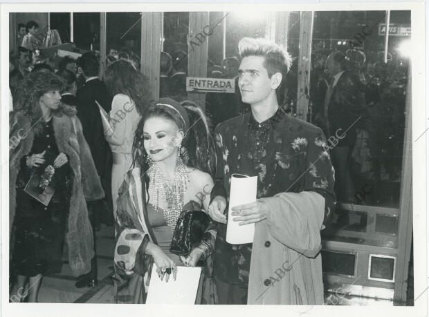 En la imagen, Alaska y Carlos Berlanga