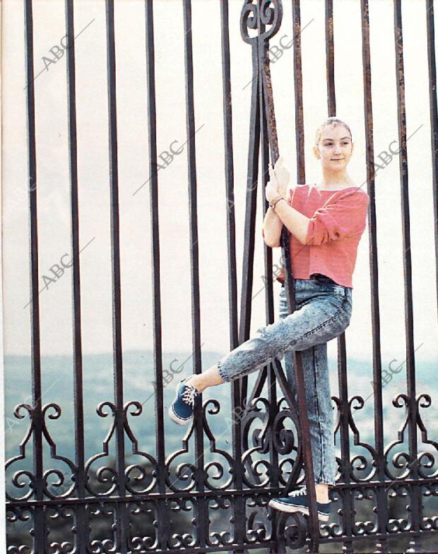 BLANCO Y NEGRO MADRID 03-07-1988 página 39