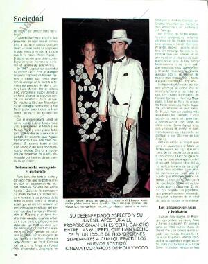 BLANCO Y NEGRO MADRID 08-01-1989 página 30