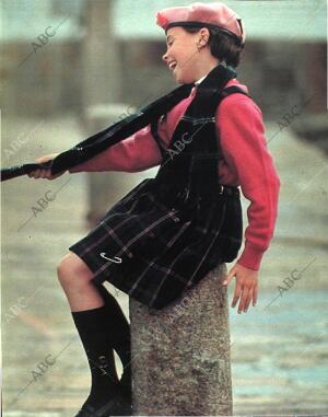 BLANCO Y NEGRO MADRID 08-01-1989 página 77