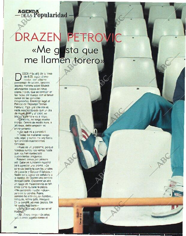 BLANCO Y NEGRO MADRID 12-03-1989 página 38