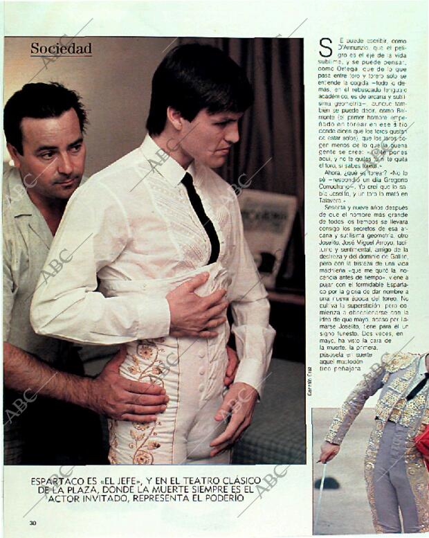 BLANCO Y NEGRO MADRID 21-05-1989 página 30