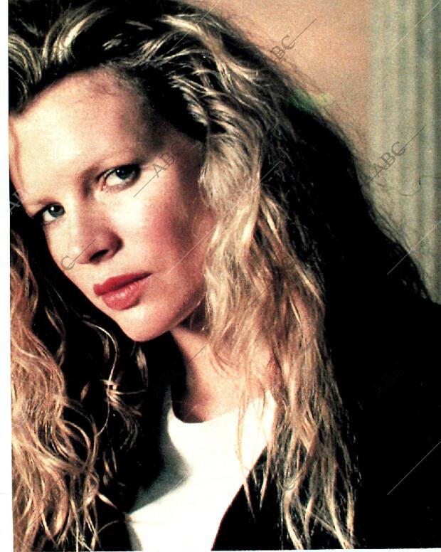 BLANCO Y NEGRO MADRID 24-09-1989 página 75