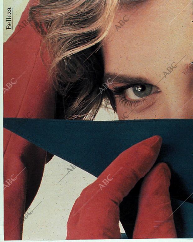 BLANCO Y NEGRO MADRID 05-11-1989 página 100