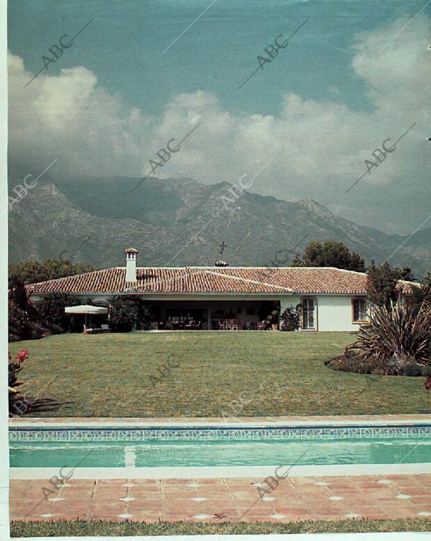 BLANCO Y NEGRO MADRID 05-11-1989 página 90