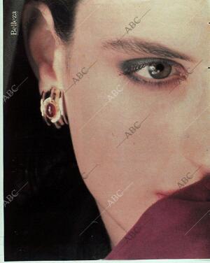 BLANCO Y NEGRO MADRID 05-11-1989 página 98