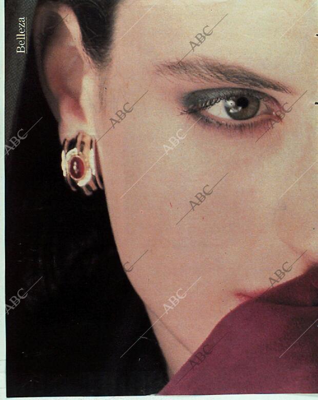 BLANCO Y NEGRO MADRID 05-11-1989 página 98