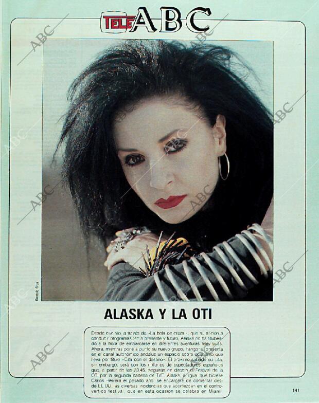 BLANCO Y NEGRO MADRID 12-11-1989 página 141