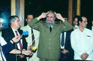 Fidel Castro durante una rueda de prensa