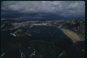 San Sebastián, 1990. Playa de Ondarreta.Vistas. Bahía de La Concha