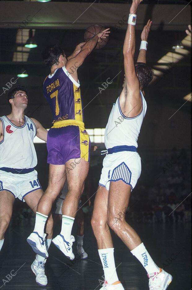 Juan Antonio Corbalán jugando en el Forum Valladolid
