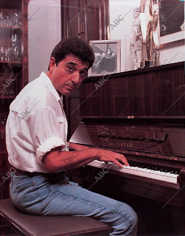 BLANCO Y NEGRO MADRID 06-01-1991 página 35