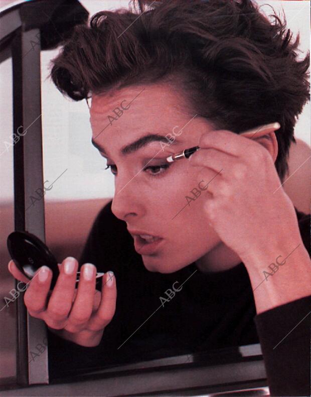 BLANCO Y NEGRO MADRID 06-01-1991 página 89