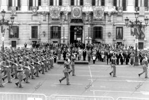 Desfile del día de las Fuerzas Armadas de 1992, en Madrid, Presidido por sus...