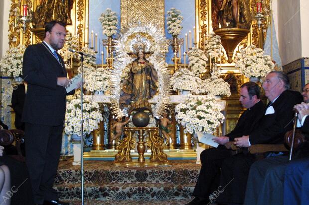 Medalla de la ciudad A la Hdad de la Pura y limpia del Postigo