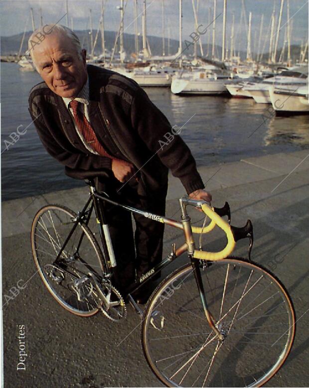 BLANCO Y NEGRO MADRID 25-04-1993 página 74