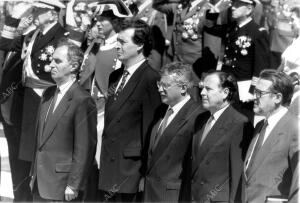 Desfile del día de las Fuerzas Armadas de 1993, en Madrid, Presidido por sus...