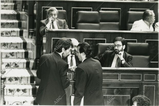 En sus Escaños, Alfredo Pérez Rubalcaba, Narcis Serra y Carlos Solchaga