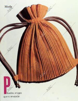 BLANCO Y NEGRO MADRID 01-08-1993 página 70