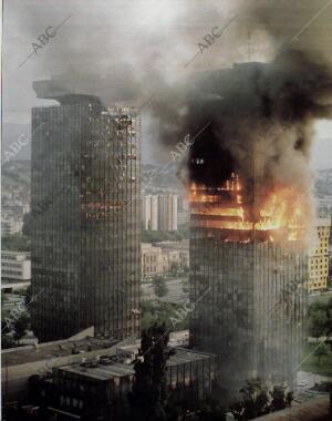 BLANCO Y NEGRO MADRID 15-08-1993 página 57