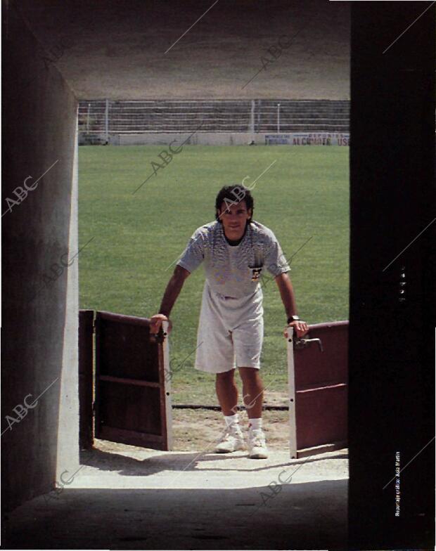 BLANCO Y NEGRO MADRID 12-09-1993 página 45