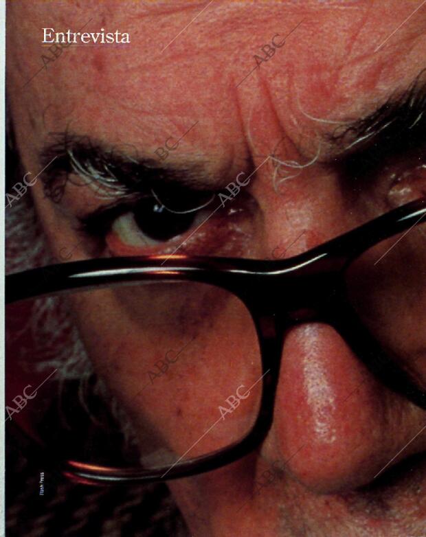 BLANCO Y NEGRO MADRID 10-10-1993 página 70