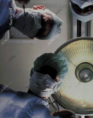 BLANCO Y NEGRO MADRID 24-10-1993 página 24